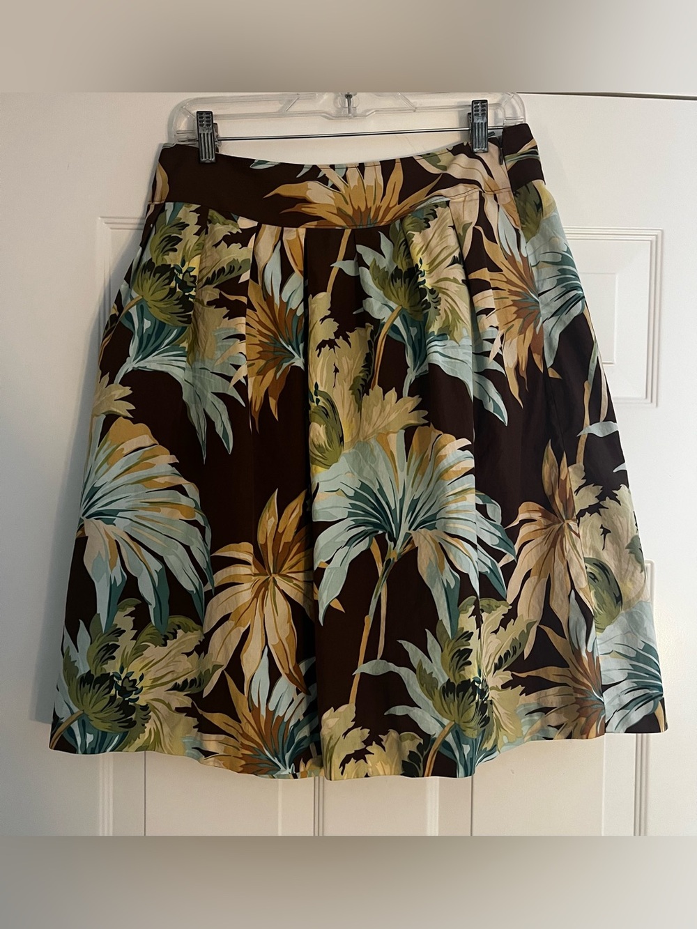 Tommy Bahama Brown Tropical Floral Print Pleated Cotton Skirt W/ Pockets Size 8